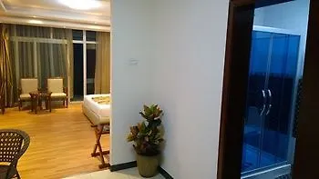 Impress Hotel Addis Ababa 3*,